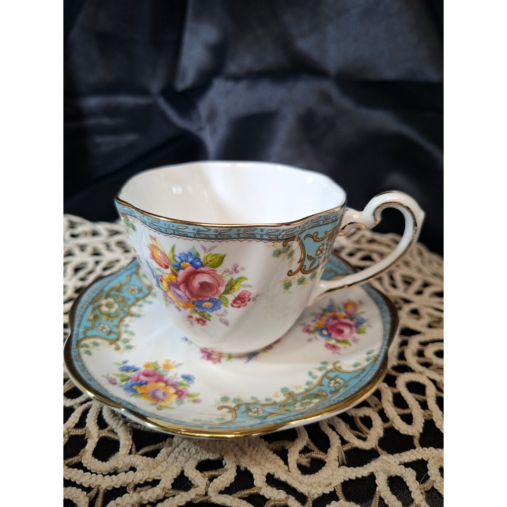 Salisbury Bone China Teacup and Saucer Set Floral Turquoise Gold Trim 1964 UK